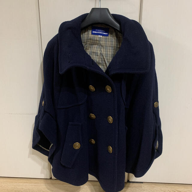 BURBERRY BLUE LABEL(バーバリーブルーレーベル)のポンチョコート✳︎バーバリーブルーレーベル レディースのジャケット/アウター(ポンチョ)の商品写真