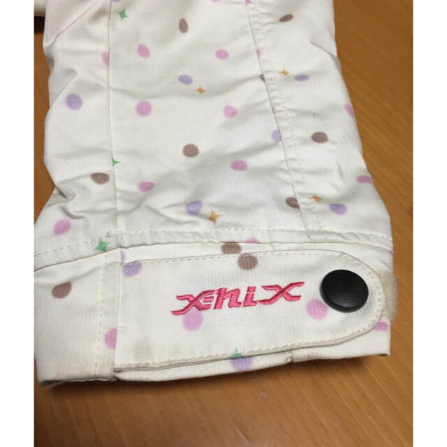 【最終値下げ】x-nix(PHOENIX製) スノボウェア  ウィメンズ 送料込 スポーツ/アウトドアのスノーボード(ウエア/装備)の商品写真