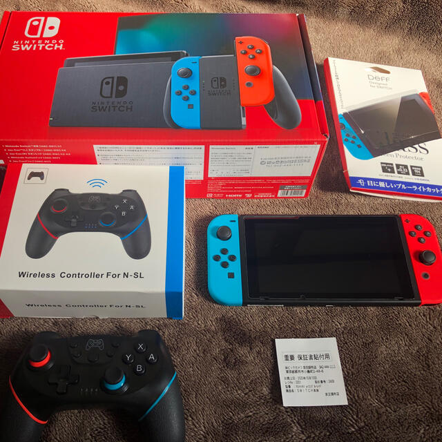 ニンテンドースイッチ本体有機EL ネオンレッドブルー　保護フィルム貼付済み