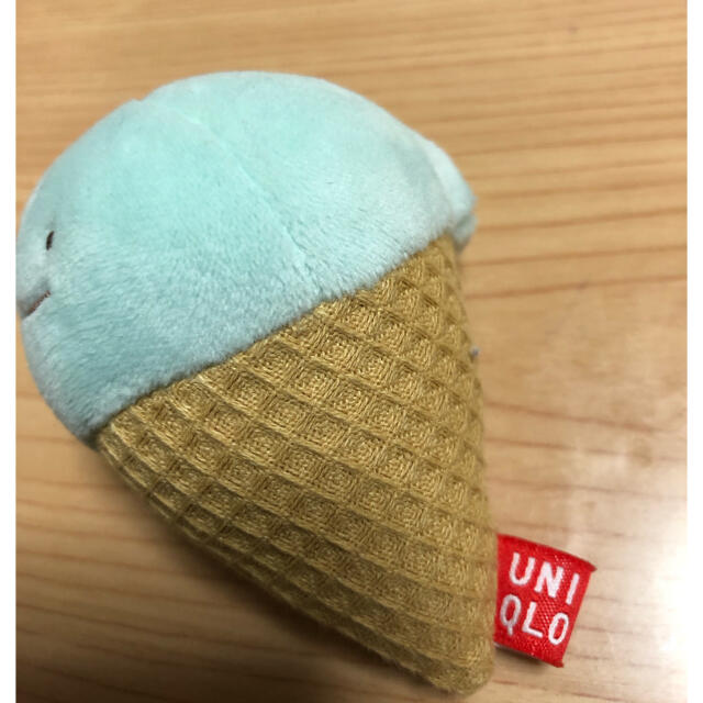 UNIQLO(ユニクロ)のUNIQLOすみっこぐらし　アイスとかげ　ぬいぐるみ エンタメ/ホビーのおもちゃ/ぬいぐるみ(ぬいぐるみ)の商品写真