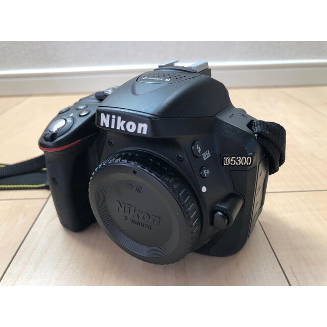 Nikon ニコン D5300 ダブルズームキット 一眼レフ