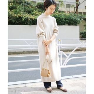 イエナ(IENA)の御あや様専用❄️18AW美品maisonウールカシミヤワンピース　ナチュラル(ロングワンピース/マキシワンピース)