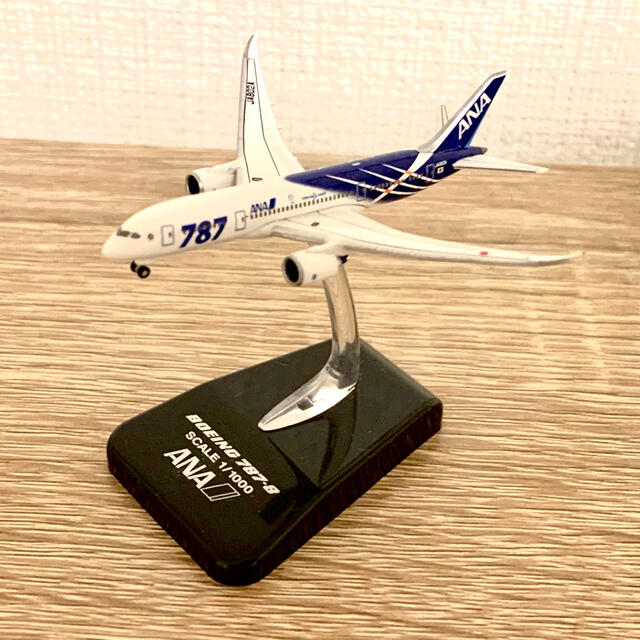 ANA(全日本空輸) - 全日空商事 ボーイング787-8 模型 1/1000の通販 by