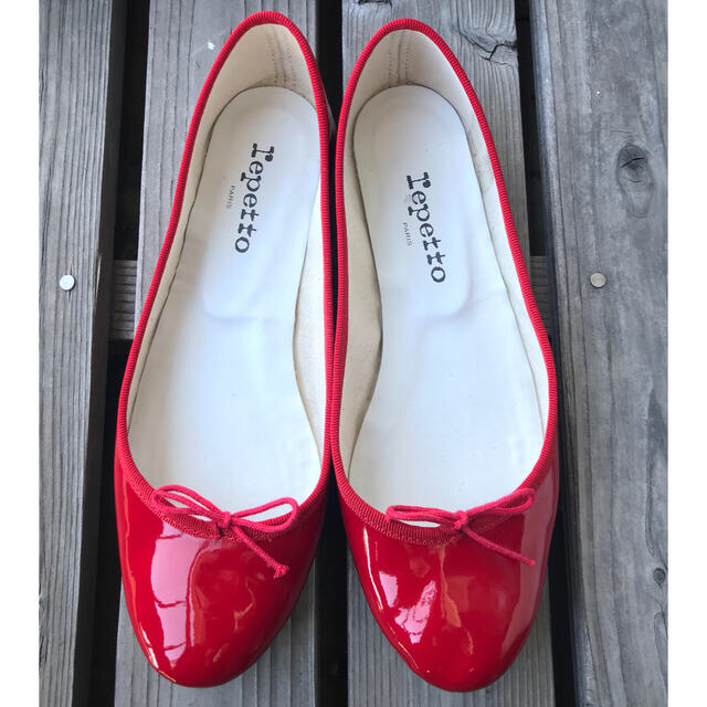 repetto(レペット)の【11/23迄】希少サイズrepetto レペットバレエシューズ　赤　40.5 レディースの靴/シューズ(バレエシューズ)の商品写真