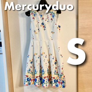 マーキュリーデュオ(MERCURYDUO)の【美品】Mercuryduo マーキュリーデュオ 白 花柄 ワンピース(ひざ丈ワンピース)