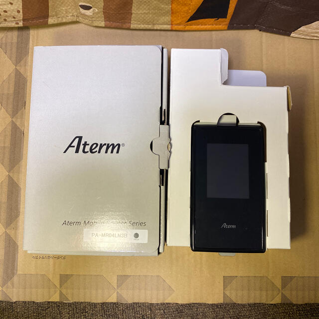 ほぼ未使用 Aterm MR04LN モバイルルーター クレードル付き