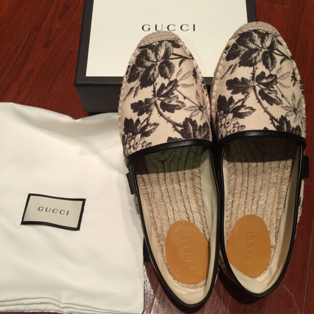 Gucci(グッチ)のgucci💕日本未入荷エスパドリーユ⭐️ レディースの靴/シューズ(サンダル)の商品写真