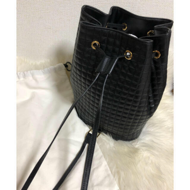 【スーパーセール】 celine - 【新品未使用】セリーヌ♡ Cチャーム スモール バケット♡リュック リュック+バックパック 【スーパーセール】 celine - 【新品未使用】セリーヌ♡ Cチャーム スモール バケット♡リュック リュック+バックパック