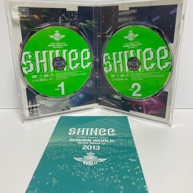 SHINee(シャイニー)のJAPAN　ARENA　TOUR　SHINee　WORLD　2013～Boys　 エンタメ/ホビーのDVD/ブルーレイ(ミュージック)の商品写真