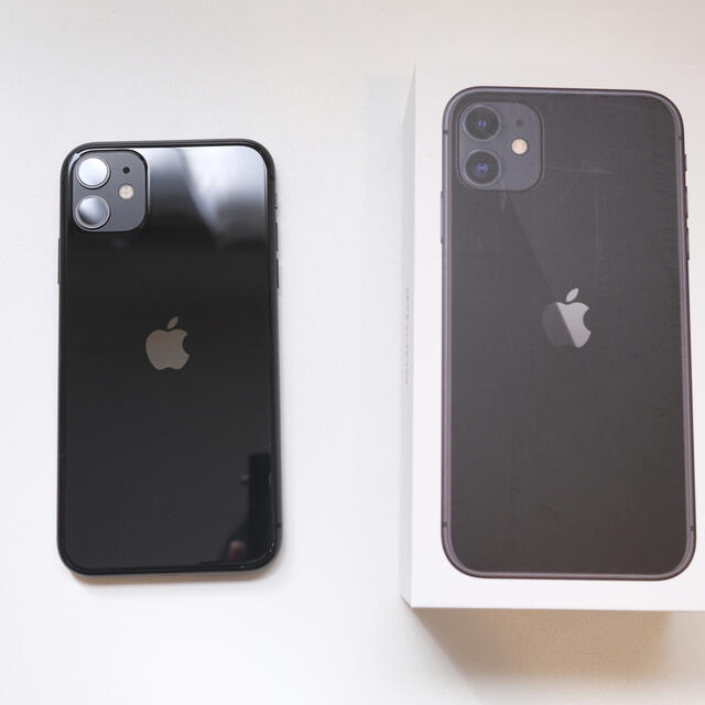 iPhone11 64GB BLACK SIMフリー