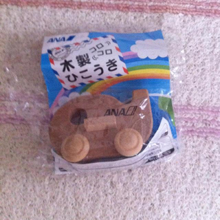 ANA  飛行機 木のおもちゃ(ぬいぐるみ)