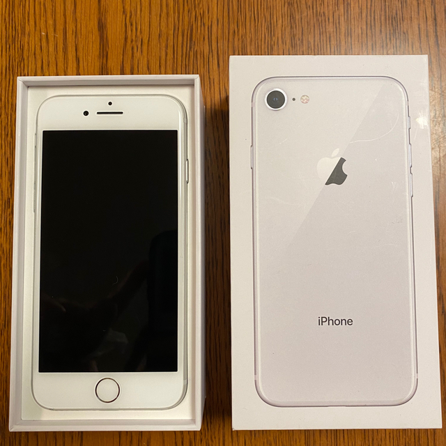 【送料無料】iPhone8　64GB   SIMフリー　本体スマホ/家電/カメラ