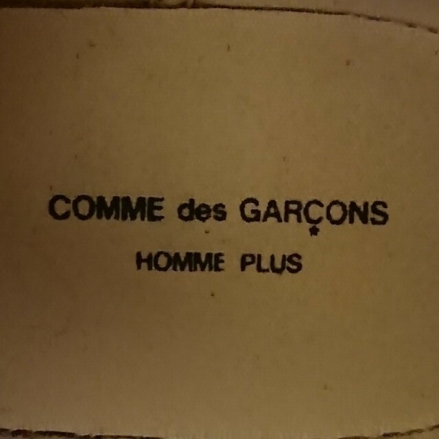 COMME des GARCONS HOMME PLUS(コムデギャルソンオムプリュス)のCOMME des GARCONS レッドスニーカー メンズの靴/シューズ(スニーカー)の商品写真