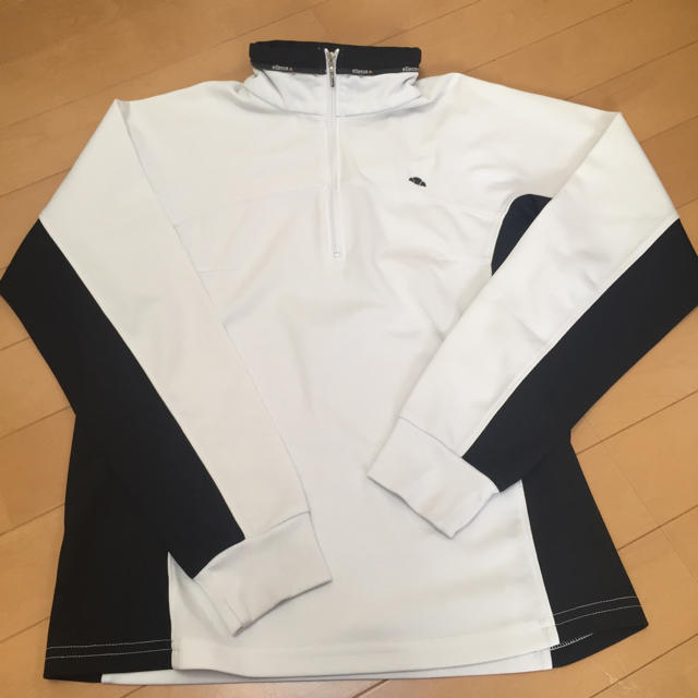 ellesse(エレッセ)のellesseテニスウェア スポーツ/アウトドアのテニス(ウェア)の商品写真