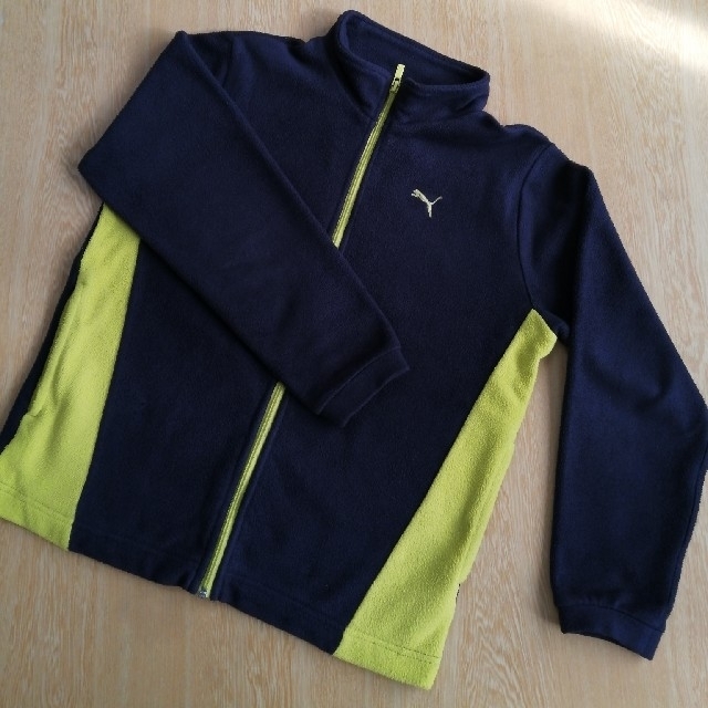 PUMA(プーマ)のPUMA　フリース　140 キッズ/ベビー/マタニティのキッズ服男の子用(90cm~)(ジャケット/上着)の商品写真