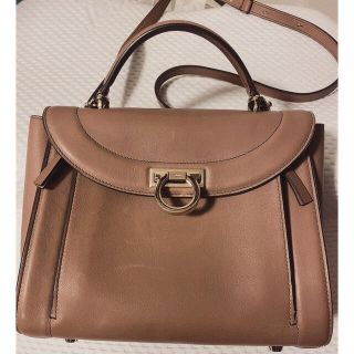 フェラガモ(Ferragamo)のフェラガモ　ソフィア　ハンドバッグ(ハンドバッグ)