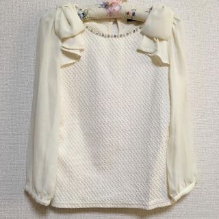 イング(INGNI)の【美品】ビジューブラウス(シャツ/ブラウス(長袖/七分))