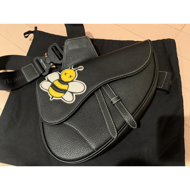 ディオール　Kaws サドルバッグ Dior