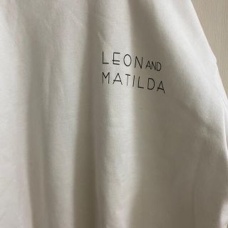 ディーホリック(dholic)のLeon Matilda スウェット　韓国(トレーナー/スウェット)