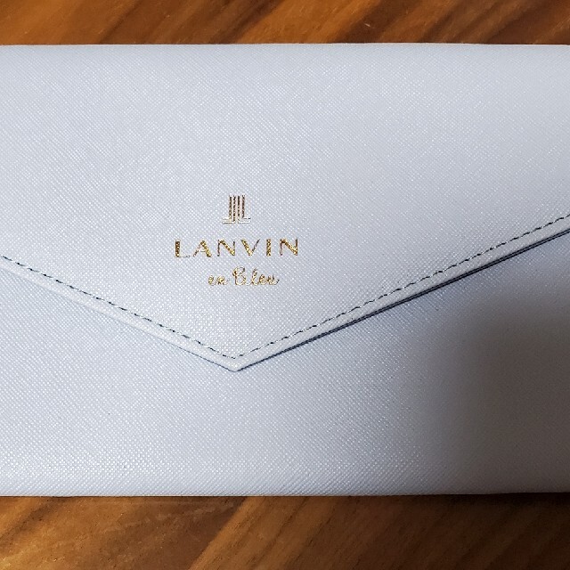 LANVIN en Bleu(ランバンオンブルー)のランバン　オン　ブルー　エチケットケース レディースのバッグ(クラッチバッグ)の商品写真