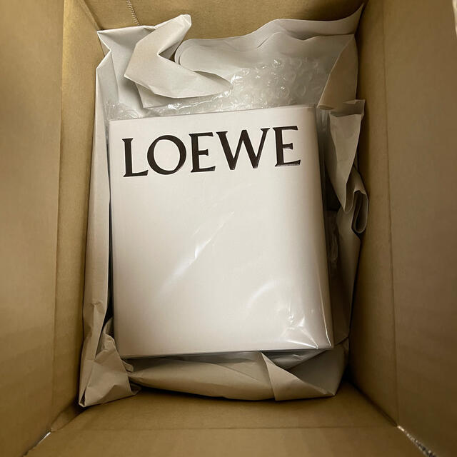 LOEWE(ロエベ)の専用ですLOEWE ミニ財布 レディースのファッション小物(財布)の商品写真