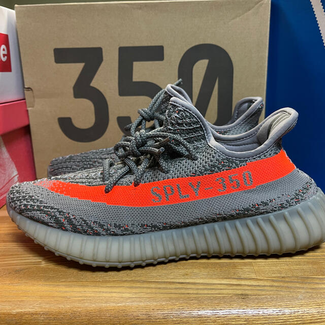 adidas yeezyboost 350v2 ベルーガ