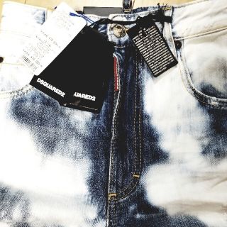 ディースクエアード(DSQUARED2)の定価7.6万円★新品タグ付き★ディースクエアード★デニム(デニム/ジーンズ)