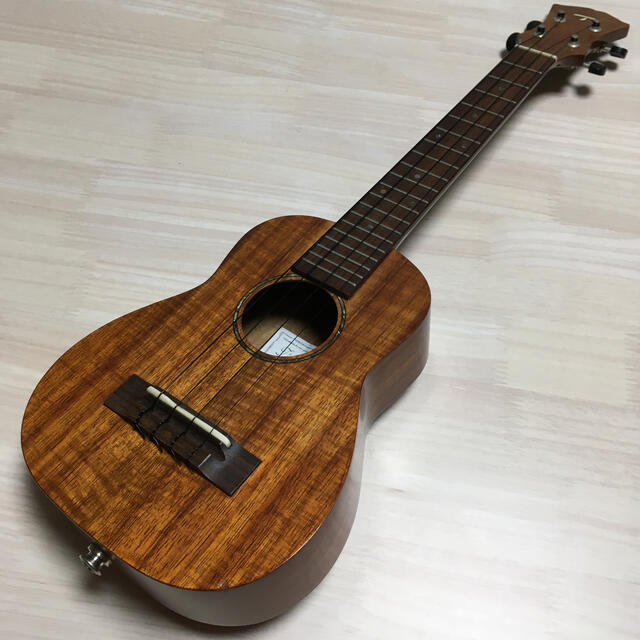 【値引き中・送料込】ミニテナー ウクレレ MT-200(T‘s Ukulele)