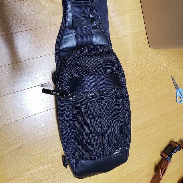 PORTER(ポーター)のポーター　slingショルダーバック メンズのバッグ(ショルダーバッグ)の商品写真