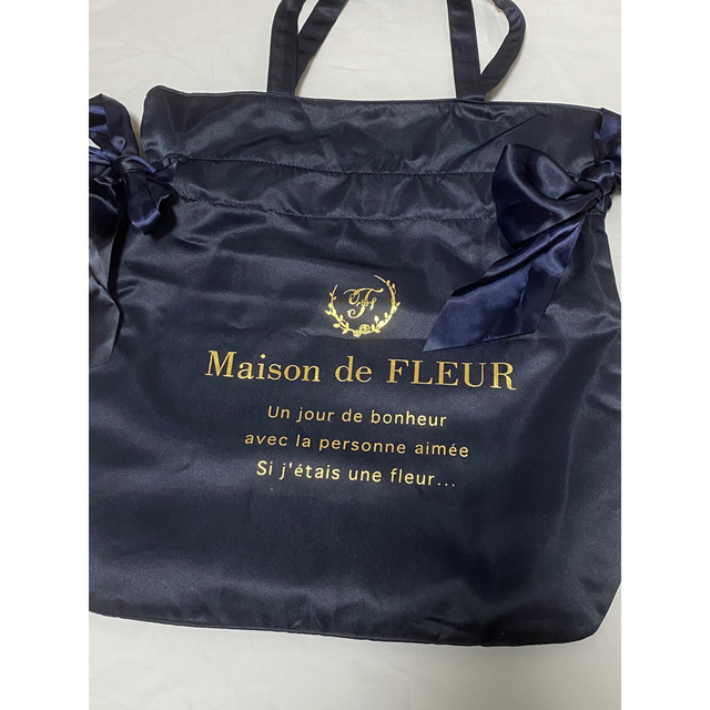 Maison de FLEUR(メゾンドフルール)のMaison de FLEUR ダブルトートリボン ネイビー レディースのバッグ(トートバッグ)の商品写真
