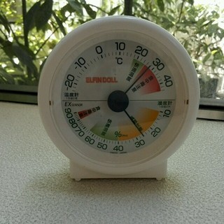 ニシマツヤ(西松屋)の温度湿度計(その他)