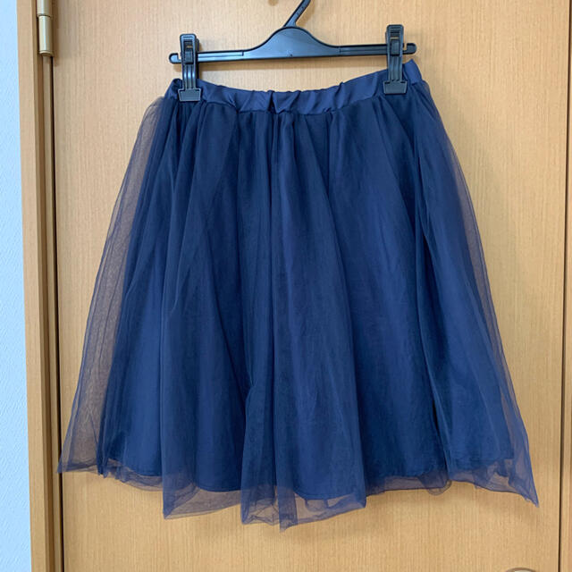 MISCH MASCH(ミッシュマッシュ)のMISCH MASCH   紺色 チュールスカート レディースのスカート(ひざ丈スカート)の商品写真
