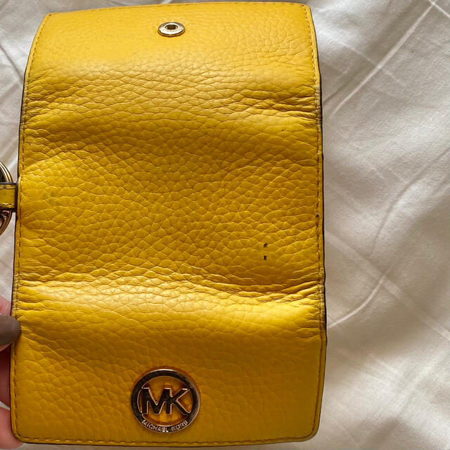 Michael Kors(マイケルコース)のMICHAEL KORS キーケース レディースのファッション小物(キーケース)の商品写真