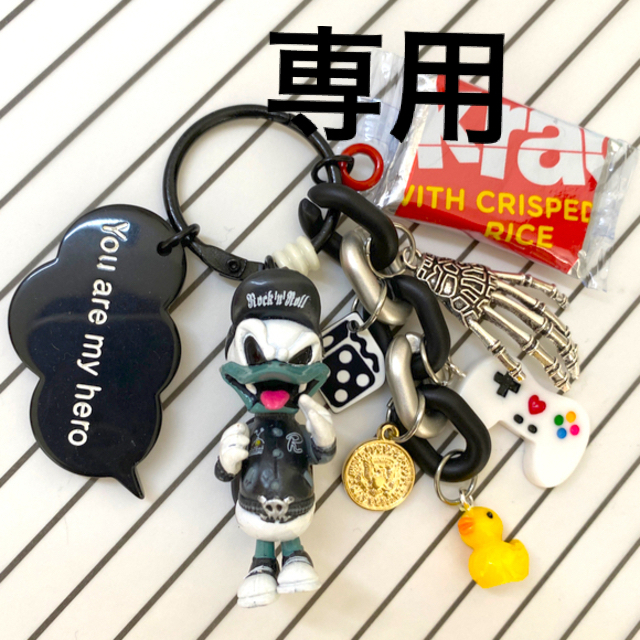 ジャラジャラキーホルダー ブラックデビルダックの通販 By Miyu プロフ必読 ラクマ ジャラジャラキーホルダー ブラックデビルダックの通販 By Miyu プロフ必読 ラクマ