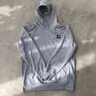 ザノースフェイス(THE NORTH FACE)の美品！ノースフェイスのパーカー(パーカー)