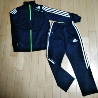 アディダス(adidas)の男児adidasジャージ上下　上140下130(ウェア)