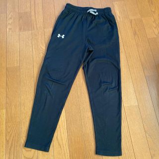 アンダーアーマー(UNDER ARMOUR)のアンダーアーマ   YLG 140 150 ズボン　パンツ　中古(パンツ/スパッツ)