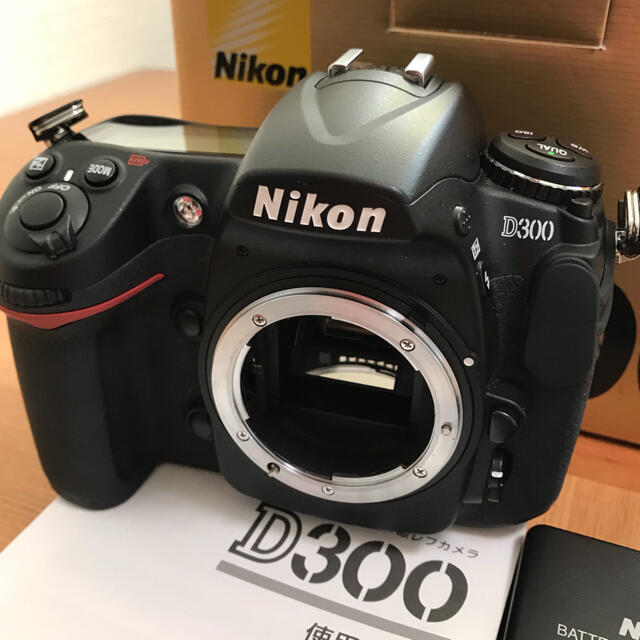 nikon D300 ニコン名機　おまけ付き