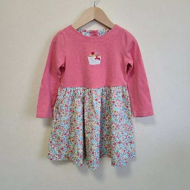 familiar(ファミリア)のnatsuki様ご専用★familiar110  リバティ　ワンピース キッズ/ベビー/マタニティのキッズ服女の子用(90cm~)(ワンピース)の商品写真