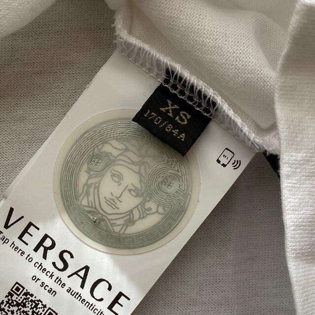 VERSACE(ヴェルサーチ)のVERSACE ヴェルサーチメドューサTシャツ メンズのトップス(Tシャツ/カットソー(半袖/袖なし))の商品写真