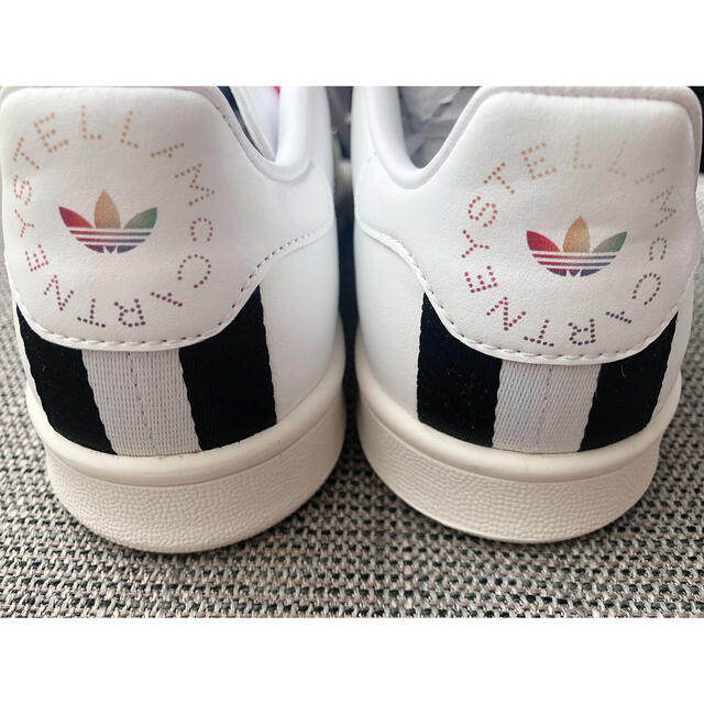 adidas by Stella McCartney(アディダスバイステラマッカートニー)のスタンスミス  ステラマッカートニー  23cm レディースの靴/シューズ(スニーカー)の商品写真