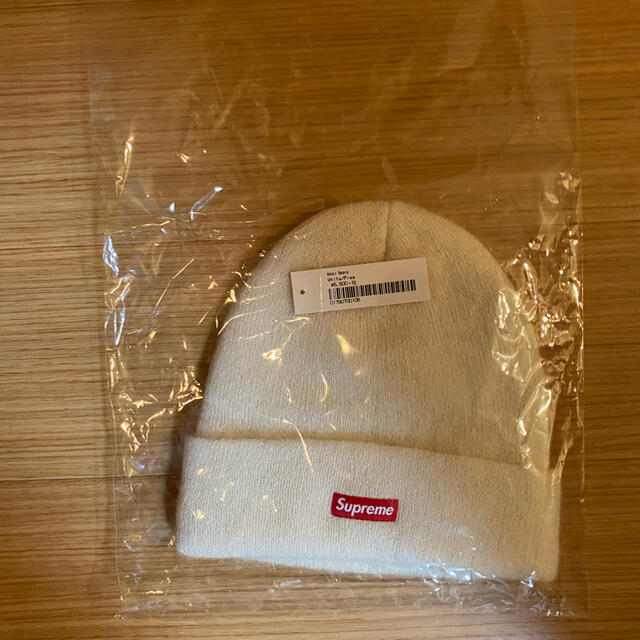 Supreme(シュプリーム)のsupreme ビーニー　Mohair Beanie モヘヤ メンズの帽子(ニット帽/ビーニー)の商品写真