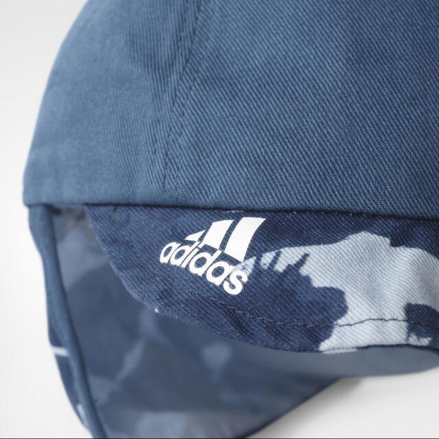 adidas(アディダス)の★アディダス・ベビー キャップ・帽子・キッズ ★日よけ付き・カモフラ・ブルー キッズ/ベビー/マタニティのこども用ファッション小物(帽子)の商品写真