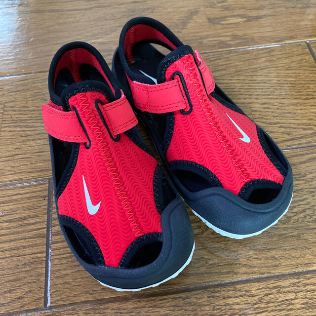 Nike ナイキ キッズサンダルの通販 By Komachi ナイキならラクマ