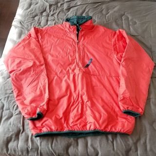 patagonia(ナイロンジャケット ・ オレンジ/橙色系)のフリマ patagonia(ナイロンジャケット ・ オレンジ/橙色系)のフリマ