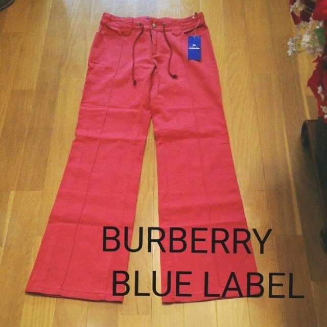 BURBERRY BLUE LABEL(バーバリーブルーレーベル)の★最終値下げ！☆匿名配送☆BURBERRY BLUE LABEL　パンツ レディースのパンツ(カジュアルパンツ)の商品写真