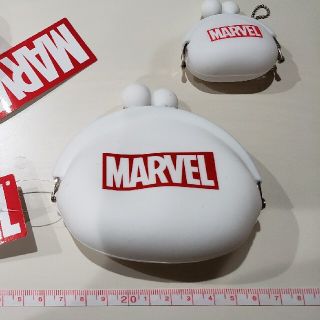 マーベル(MARVEL)のMARVEL　がま口(白)　大小セット(キャラクターグッズ)