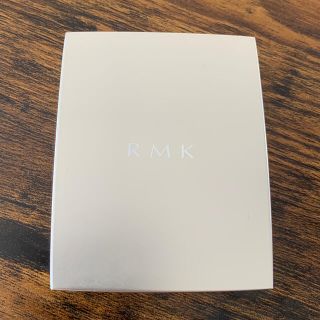 アールエムケー(RMK)のエアリーパウダーファンデーション 102(ファンデーション)