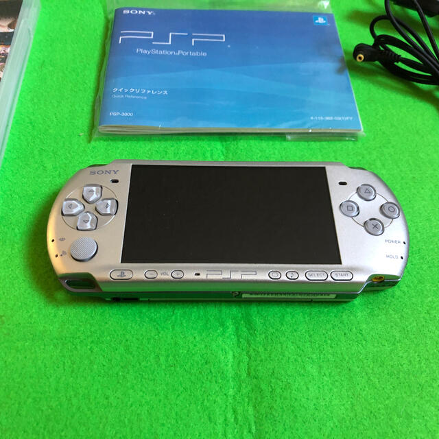 PSP 共箱 ソフト付き エンタメ/ホビーのミリタリー(その他)の商品写真