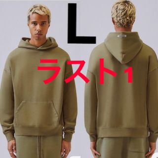 フィアオブゴッド(FEAR OF GOD)のFear of god essentials パーカーLカーキ(パーカー)